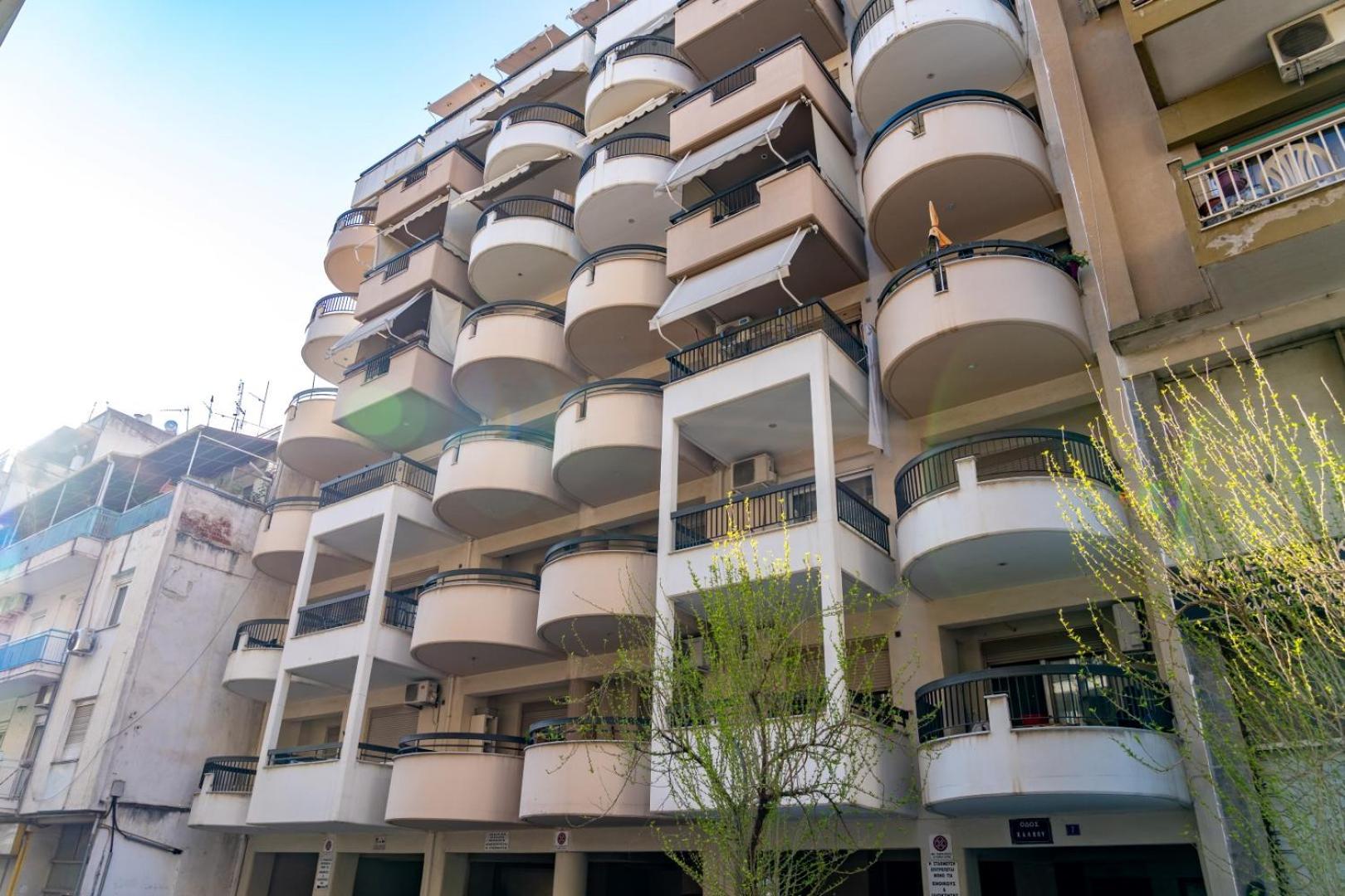 Kosmos Sercvice Apartment Beautiful Studio 2 With Additional Cost Parking Salonic Exterior foto